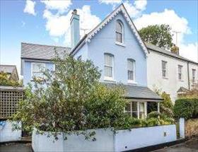 4 bedroom Detached f...